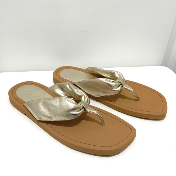 Stuart Weitzman Gold Metallic Cassie Round Toe Slip On Leather Flip Flop Sandals - Picture 5 of 9
